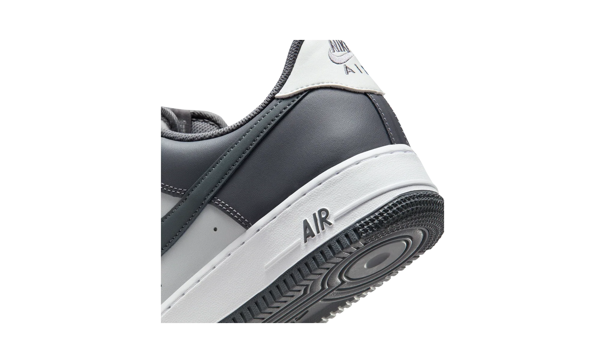 Nike Air Force 1 Low '07 Photon Dust Dark Grey