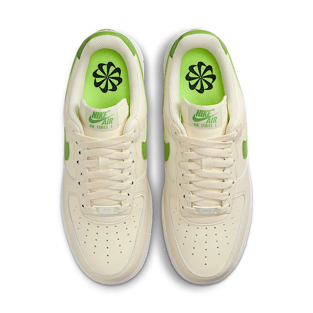 Nike Air Force 1 Low '07 SE Coconut Milk Chlorophyll, Coconut Milk/Chlorophyll/Sail/Volt/Black (DV3808-102)