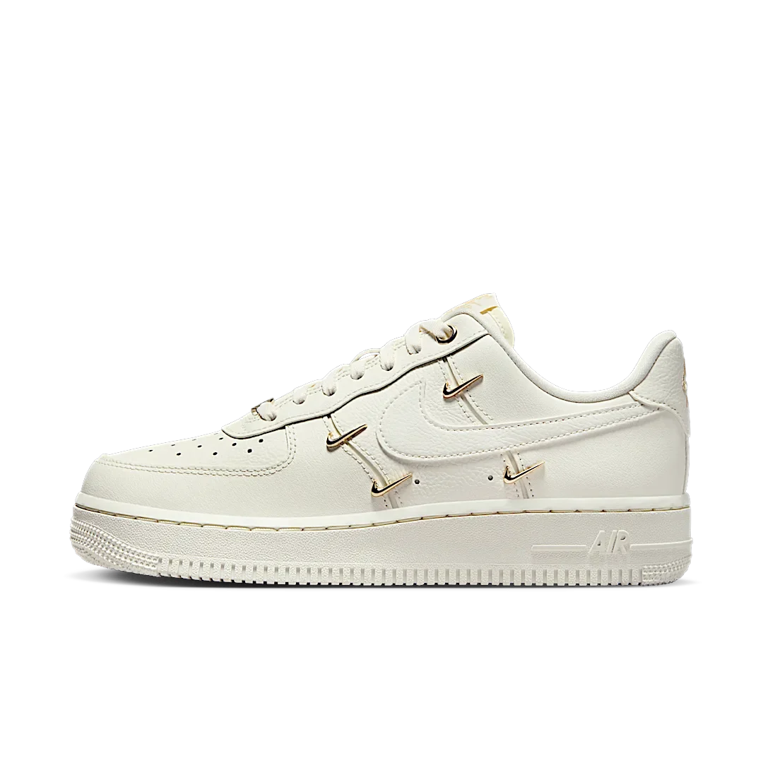 Nike Air Force 1 '07 LX CN Sail Gold Mini Swooshes, Sail/Sail-Metallic Gold (FV3654-111)