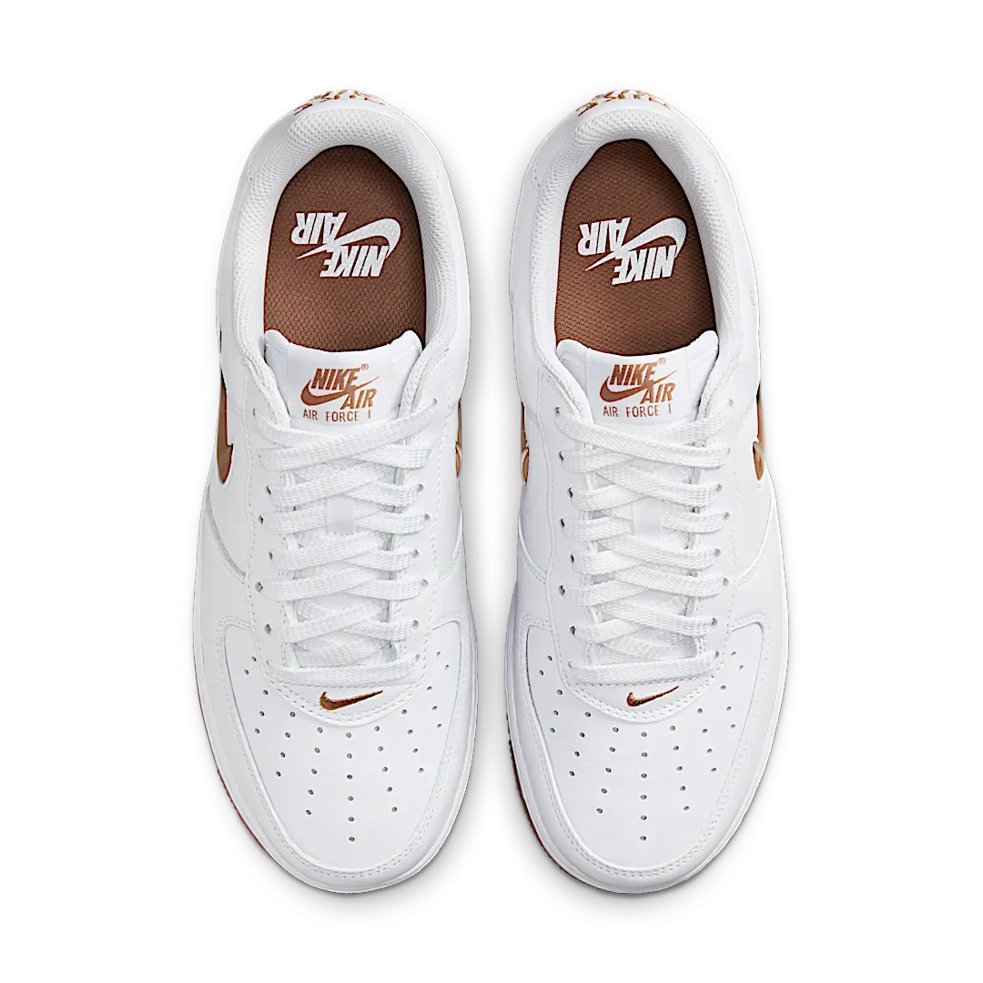 Nike Air Force 1 '07 Low Retro Color of the Month Jewel Bronze Gum, White/Bronze/White/Gum Light Brown (FN5924-103)