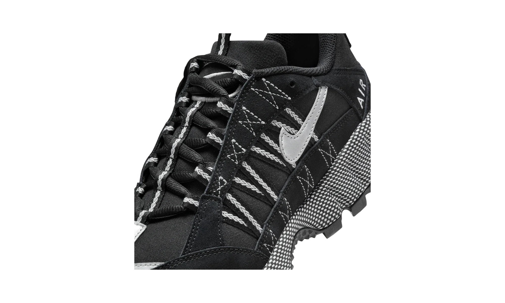Nike Air Humara Oreo
