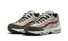 Nike Air Max 95 Social FC, Light Bone/Summit White/Khaki/Dune Red/Velvet Brown/Lemon Wash (DQ9016-001)