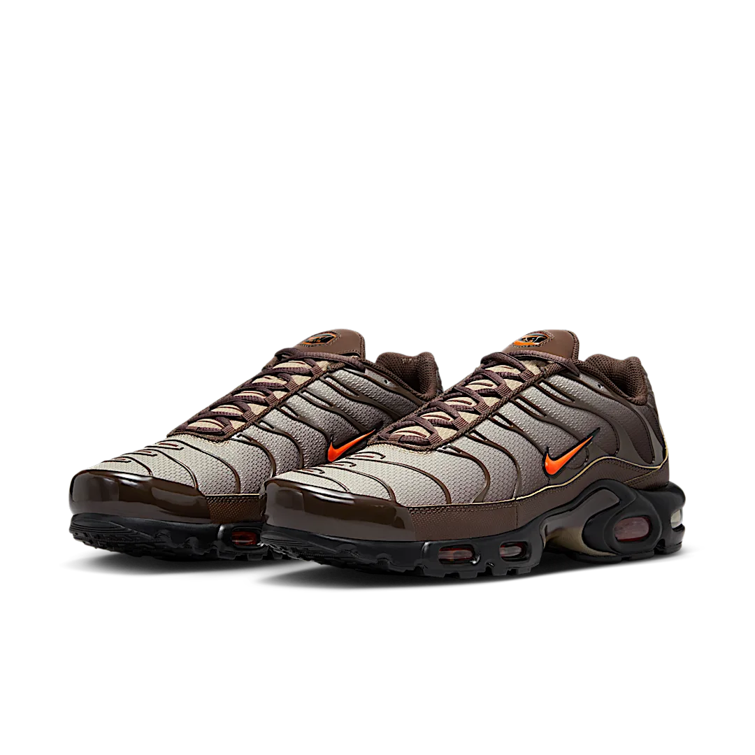 Nike Air Max Plus Baroque Brown Safety Orange, Baroque Brown/Khaki/Black/Safety Orange (DM0032-200)