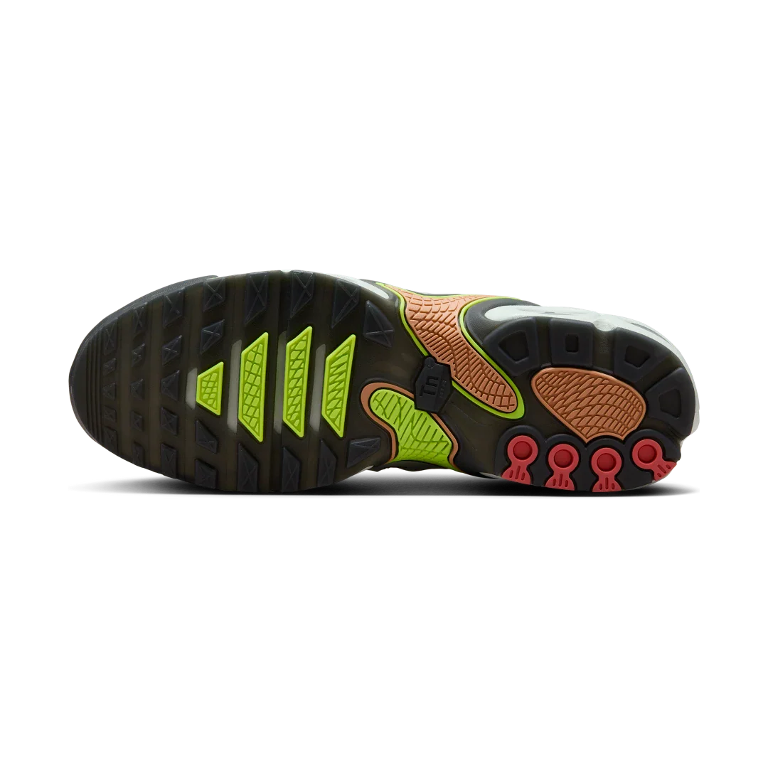 Nike Air Max Plus Drift Light Silver Volt, Light Silver/Dark Smoke Grey/Amber Brown/Volt (FD4290-009)