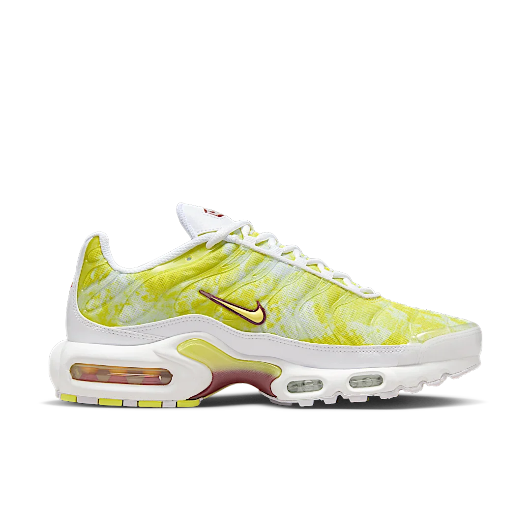 Nike Air Max Plus Lemon Wash, White/Football Grey/Dark Team Red/Light Laser Orange (FZ4348-100)