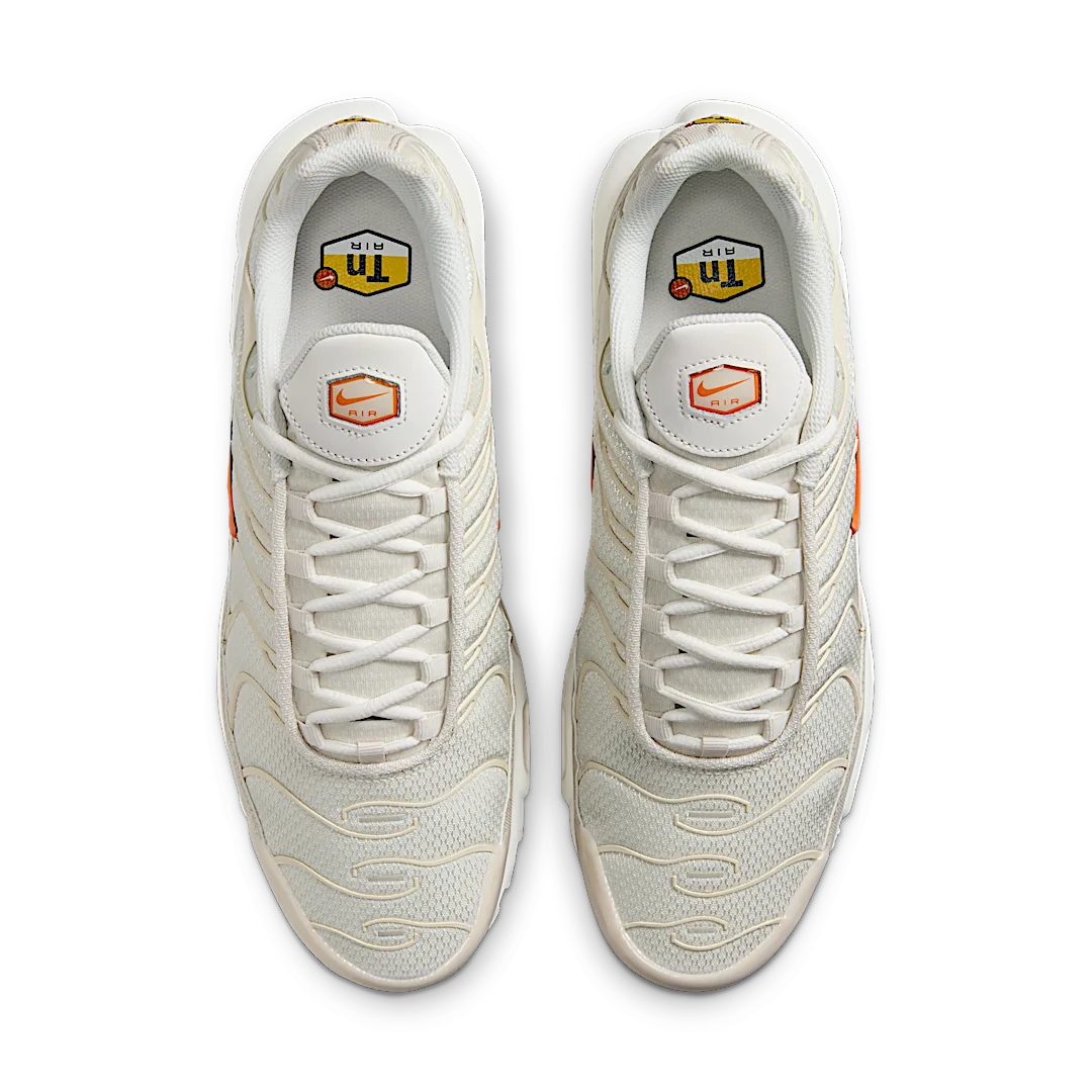 Nike Air Max Plus Phantom Safety Orange, Phantom/Safety Orange-Light Orewood Brown-Black (DM0032-019)