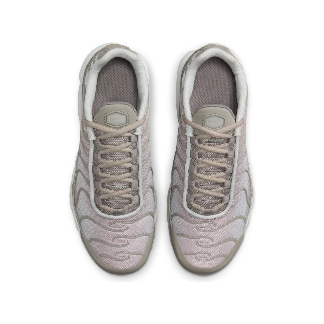 Nike Air Max Plus Photon Dust Enigma Stone White Particle Rose, Photon Dust/Enigma Stone/White/Particle Rose (CD0609-035)
