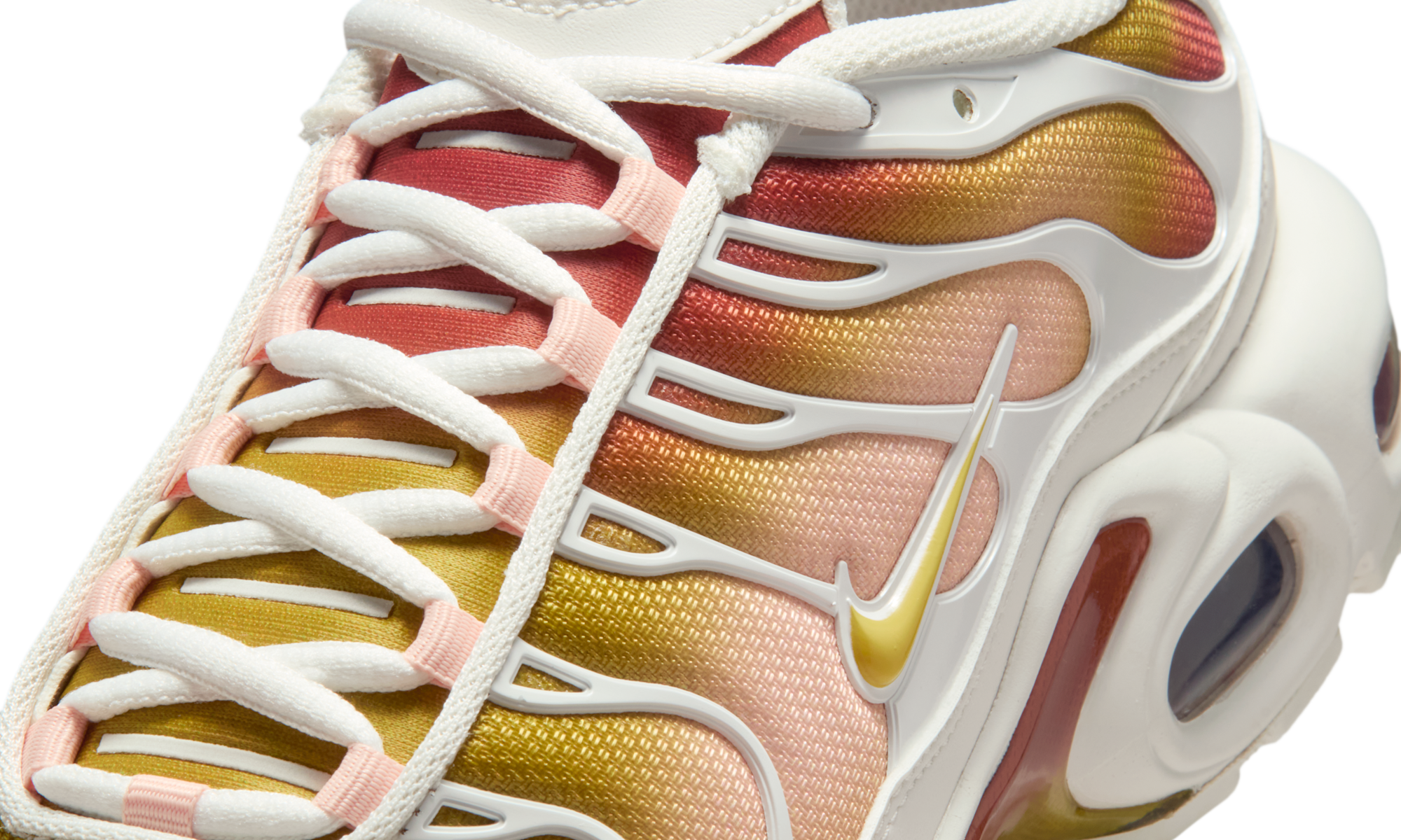 Nike Air Max Plus Rugged Orange Saturn Gold