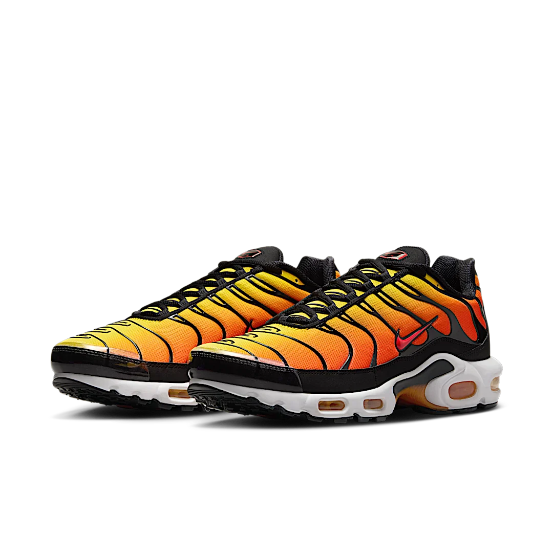 Nike Air Max Plus Sunset (2024), Black/Pimento/Bright Ceramic/Resin/White (HF0552-001)