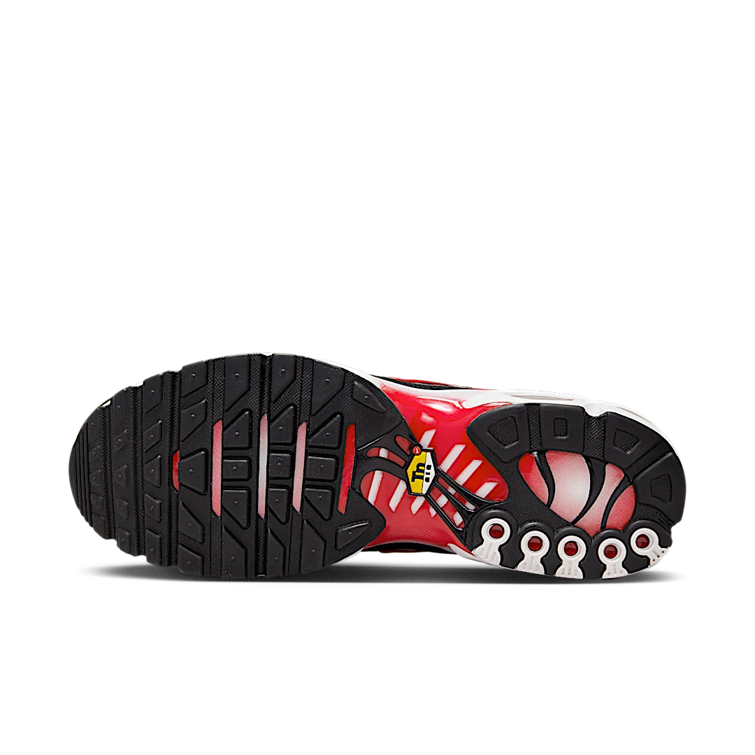 Nike Air Max Plus White Black University Red, White/Black/Metallic Silver/University Red (HM9611-100)