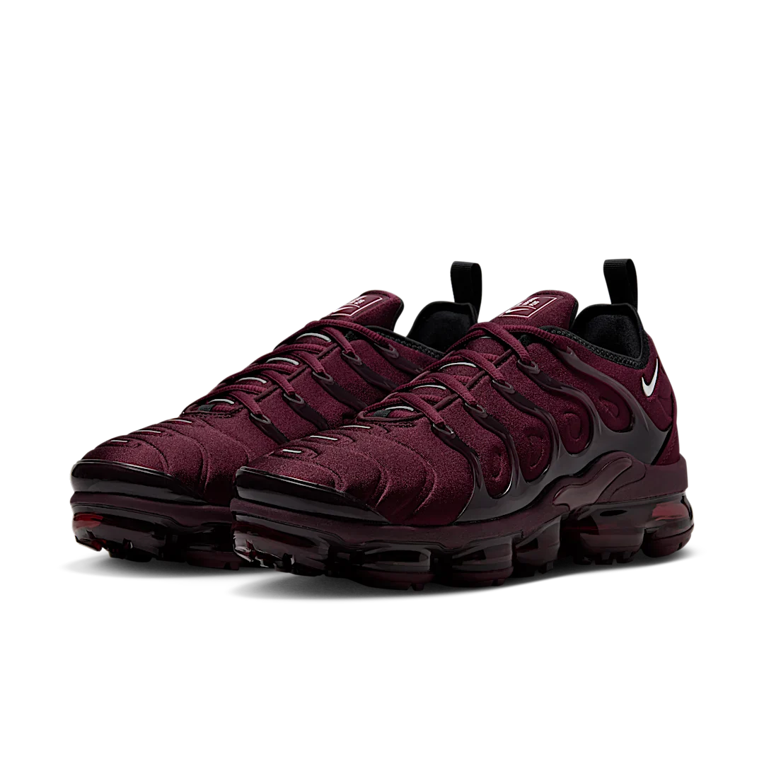 Nike Air VaporMax Plus Night Maroon, Night Maroon/White/Black/Cedar (FN6850-681)