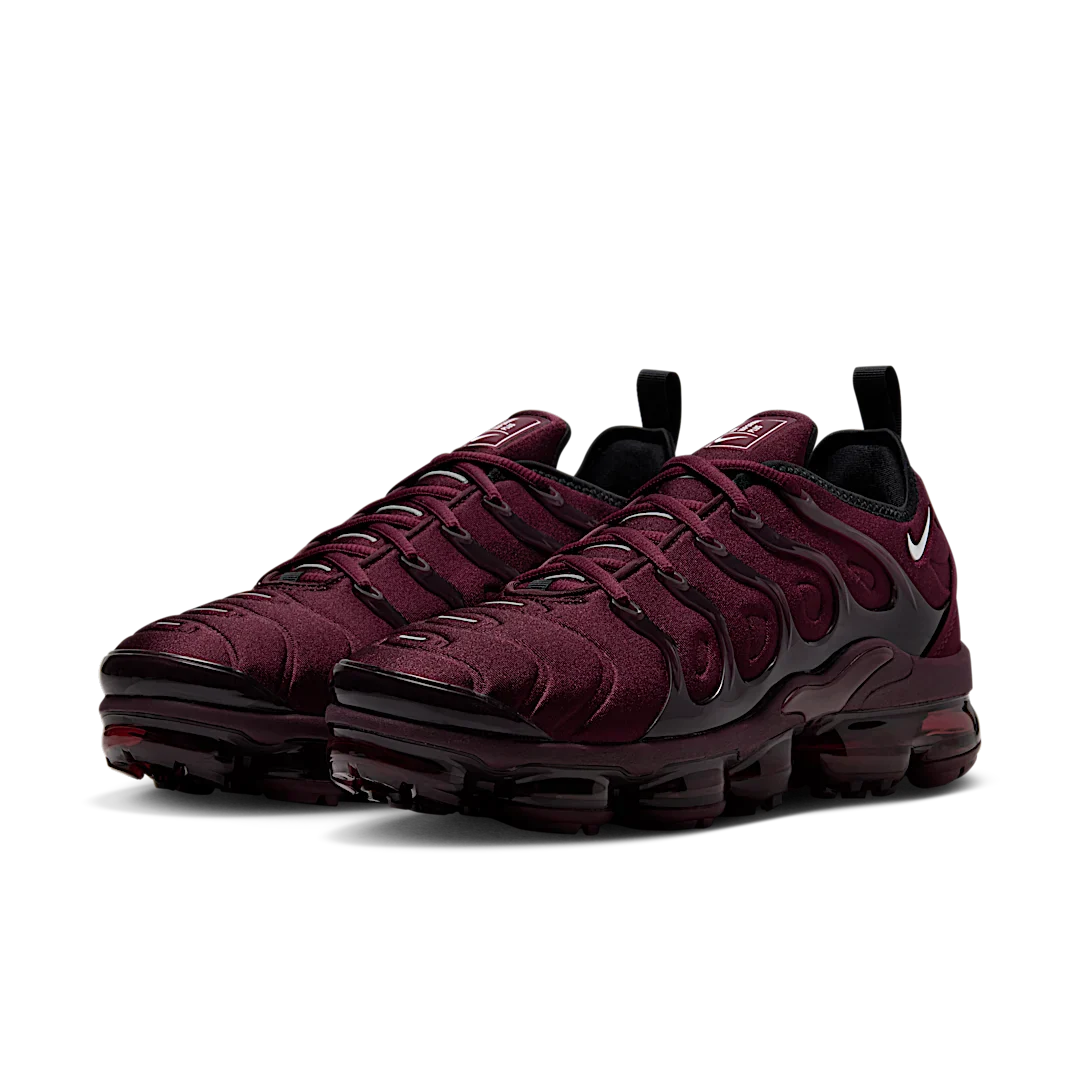Nike Air VaporMax Plus Night Maroon