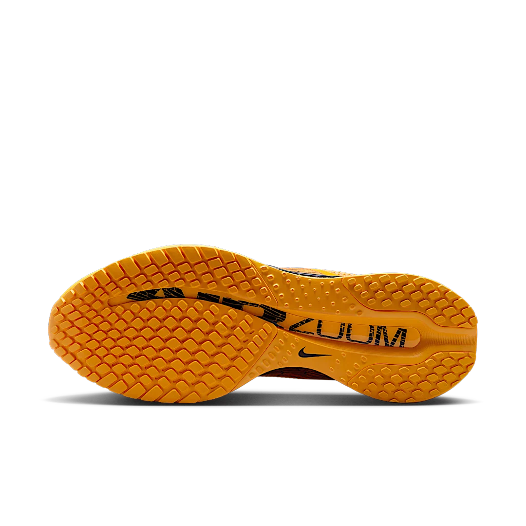 Nike Air Zoom Pegasus Premium Modern Mayfly, University Gold/Black/Laser Orange (IH3256-700)