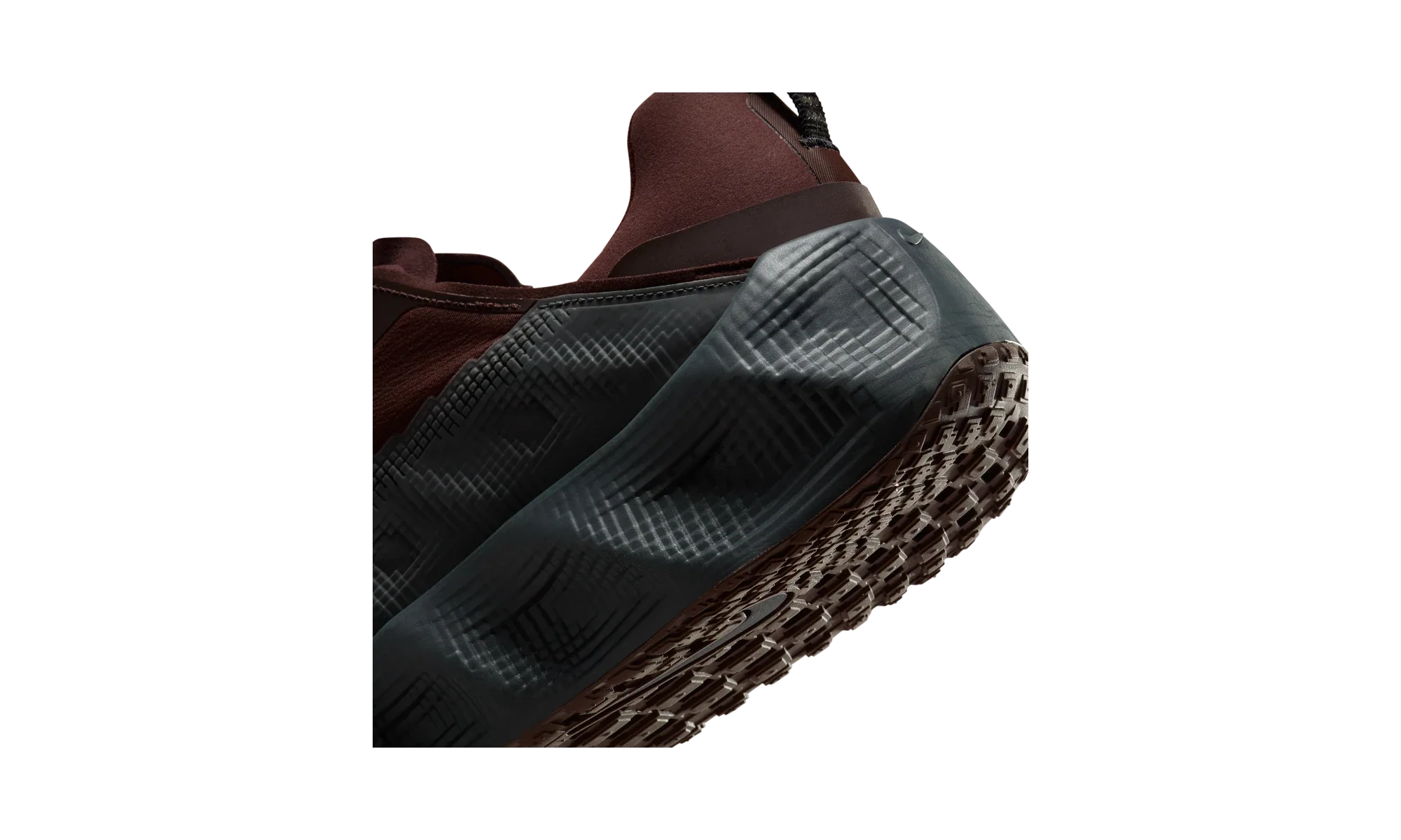 Nike Ava Rover Earth Black