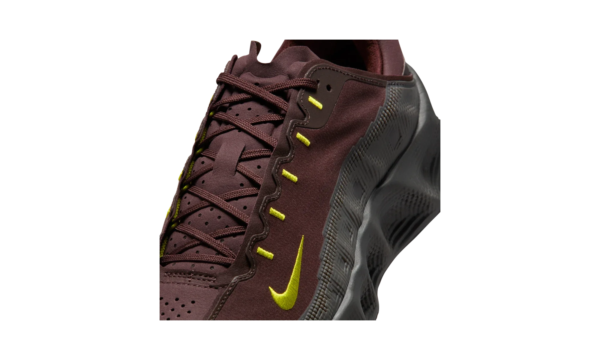 Nike Ava Rover Earth Black Bright Cactus