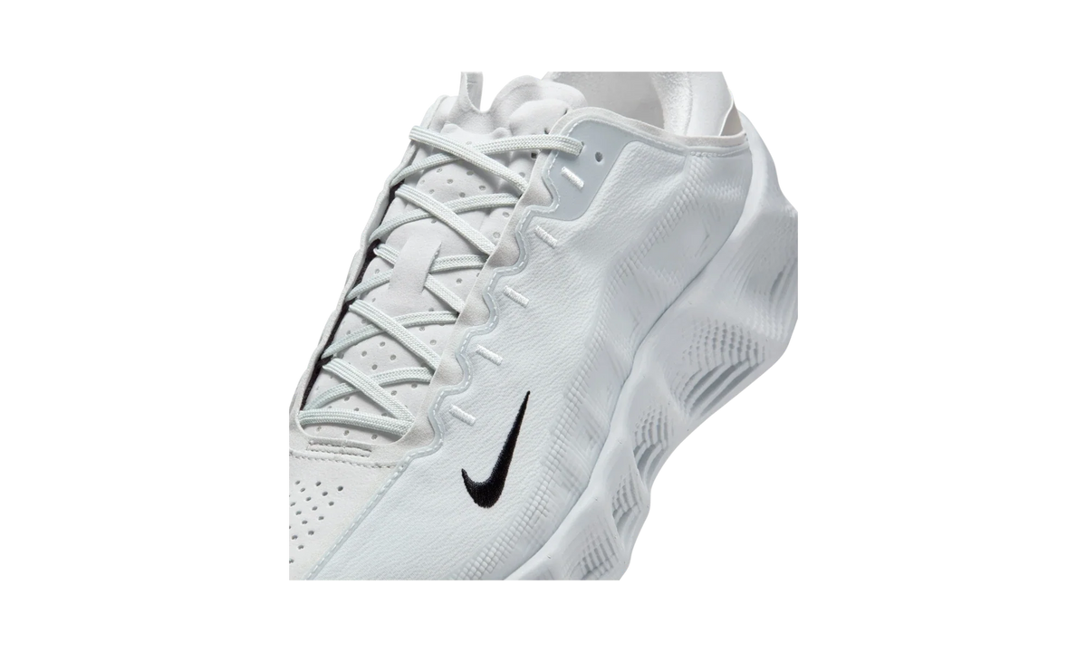 Nike Ava Rover Pure Platinum Black