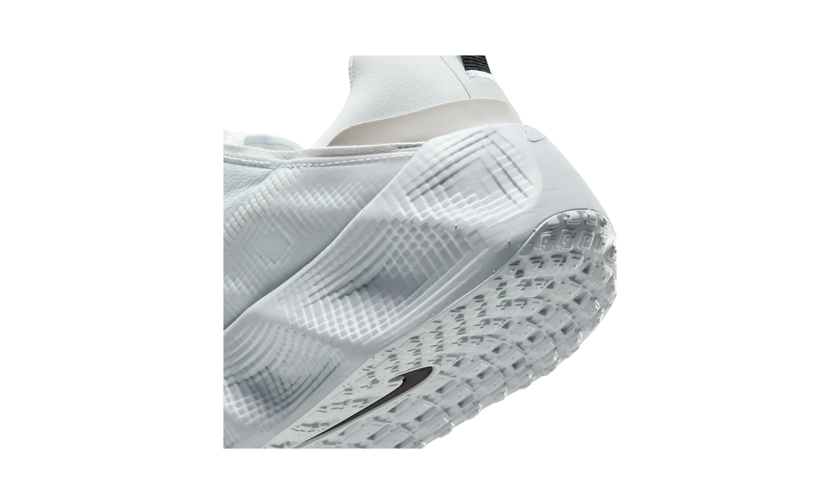 Nike Ava Rover Pure Platinum Black