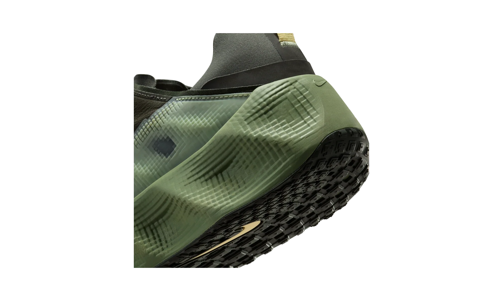 Nike Ava Rover Sequoia Soft Yellow