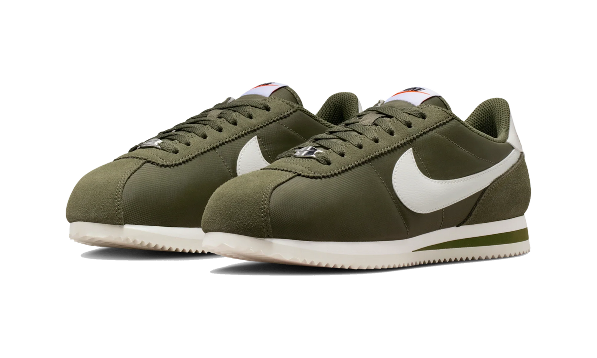 Nike Cortez Textile Medium Olive Sail