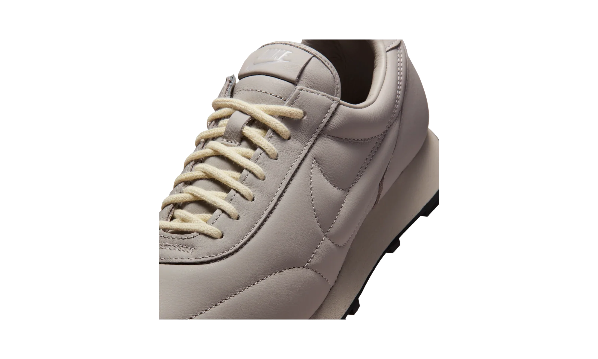 Nike Daybreak SP Moon Particle Light Bone