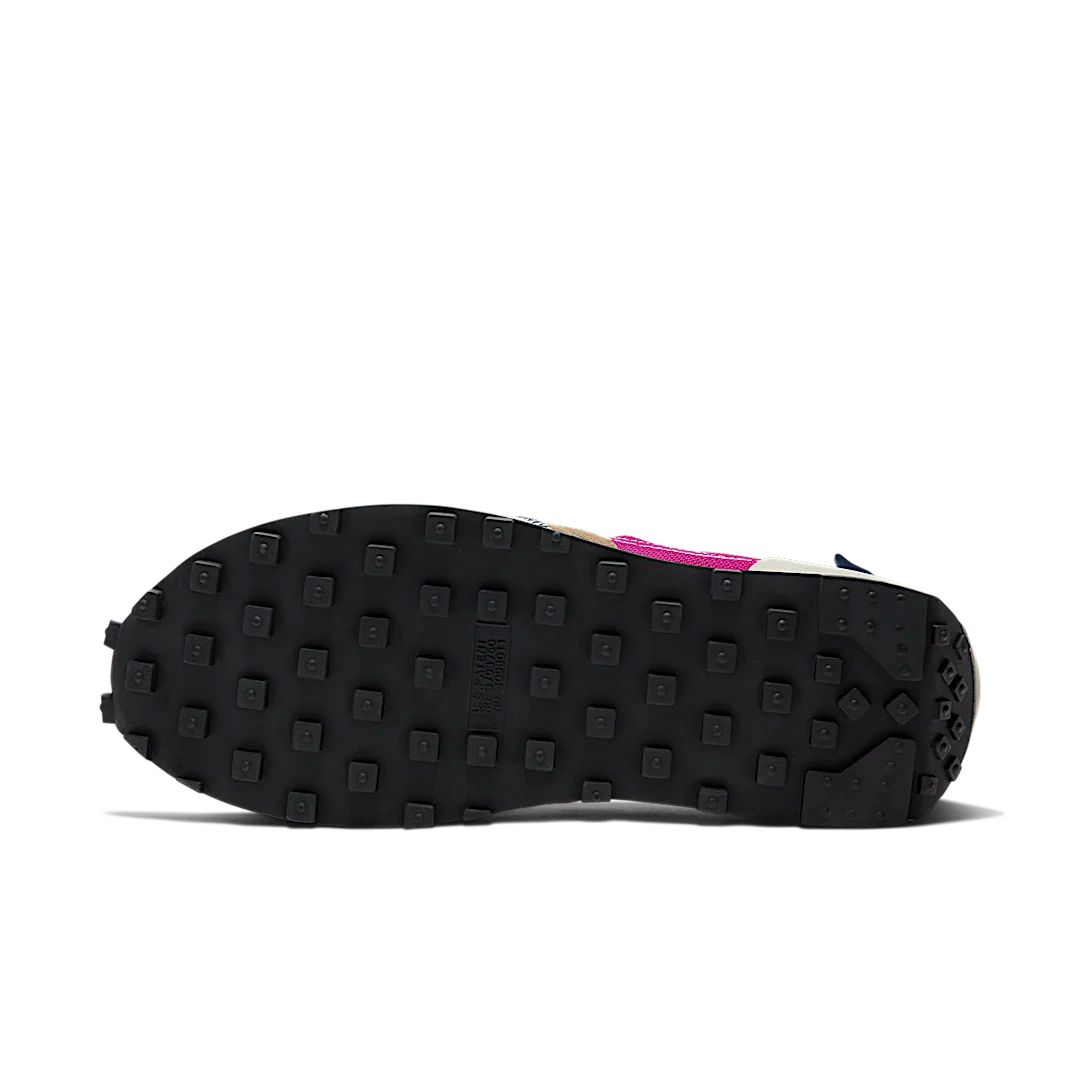 Nike Daybreak Type Cactus Flower, Cactus Flower/Light Bone/Midnight Navy (CW7566-500)