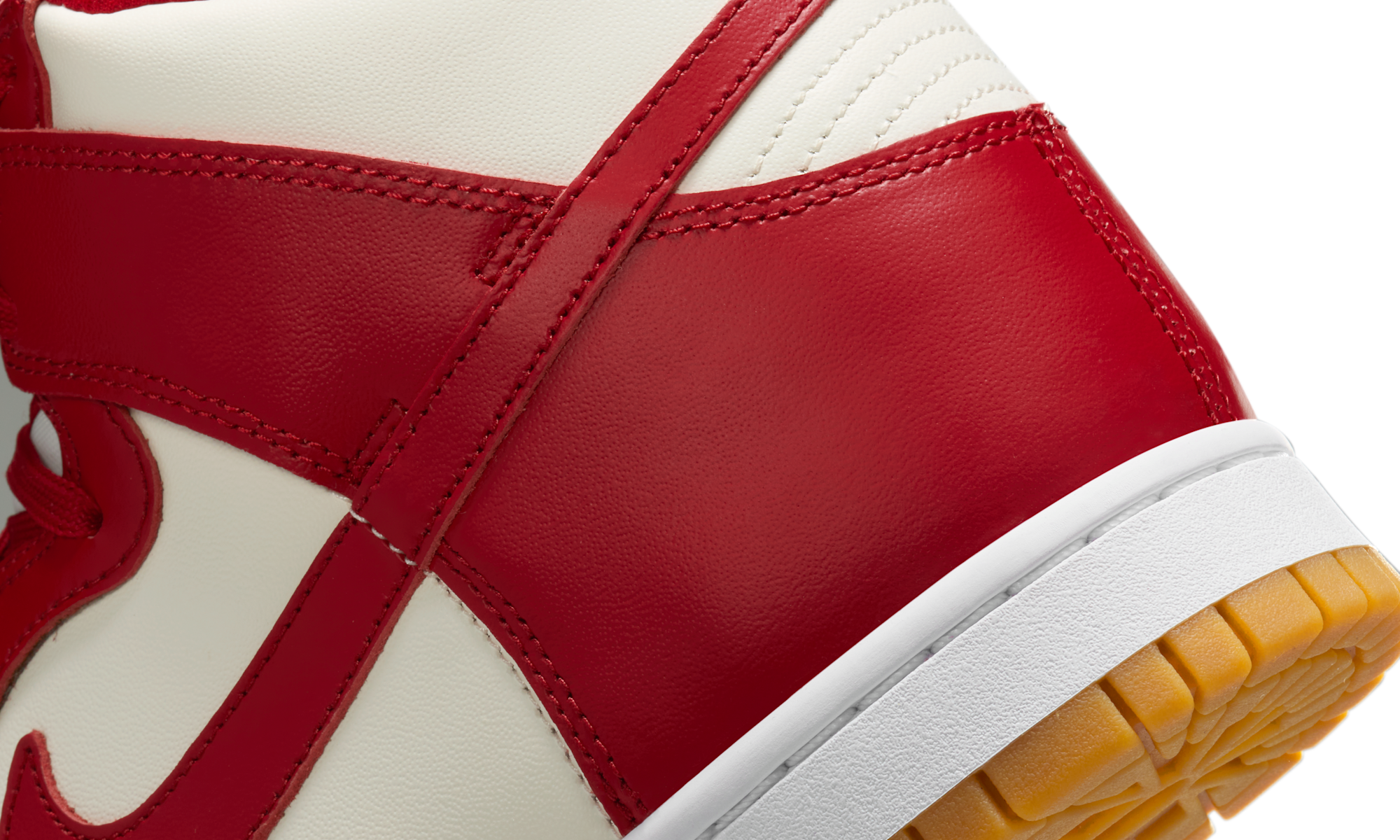 Nike Dunk High Gym Red Sail Gum