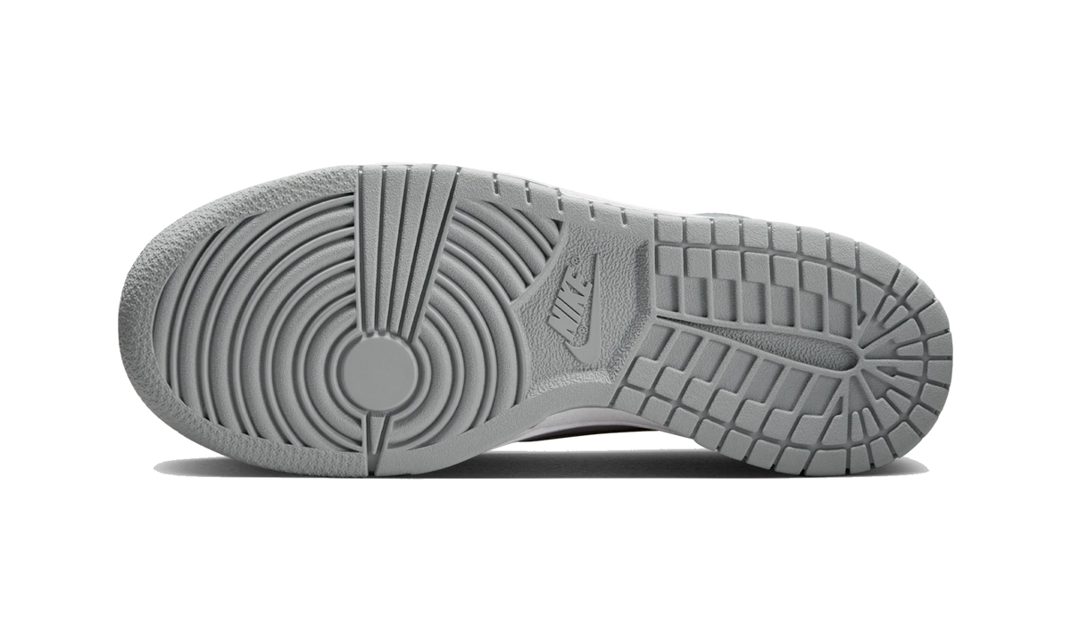 Nike Dunk High Phantom Wolf Grey
