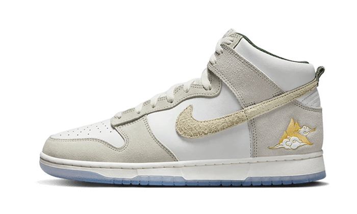 Nike Dunk High Premium San Francisco Chinatown Gold Mountain, Summit White/Desert Ore-Light Bone-Evergreen-Sail-Yellow Gold (FD0776-100)