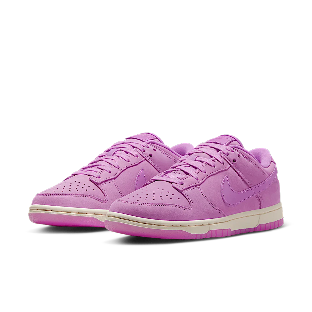 Nike Dunk Low PRM MF Rush Fuchsia, Rush Fuchsia/Rush Fuchsia/Pale Ivory/Rush Fuchsia (DV7415-500)