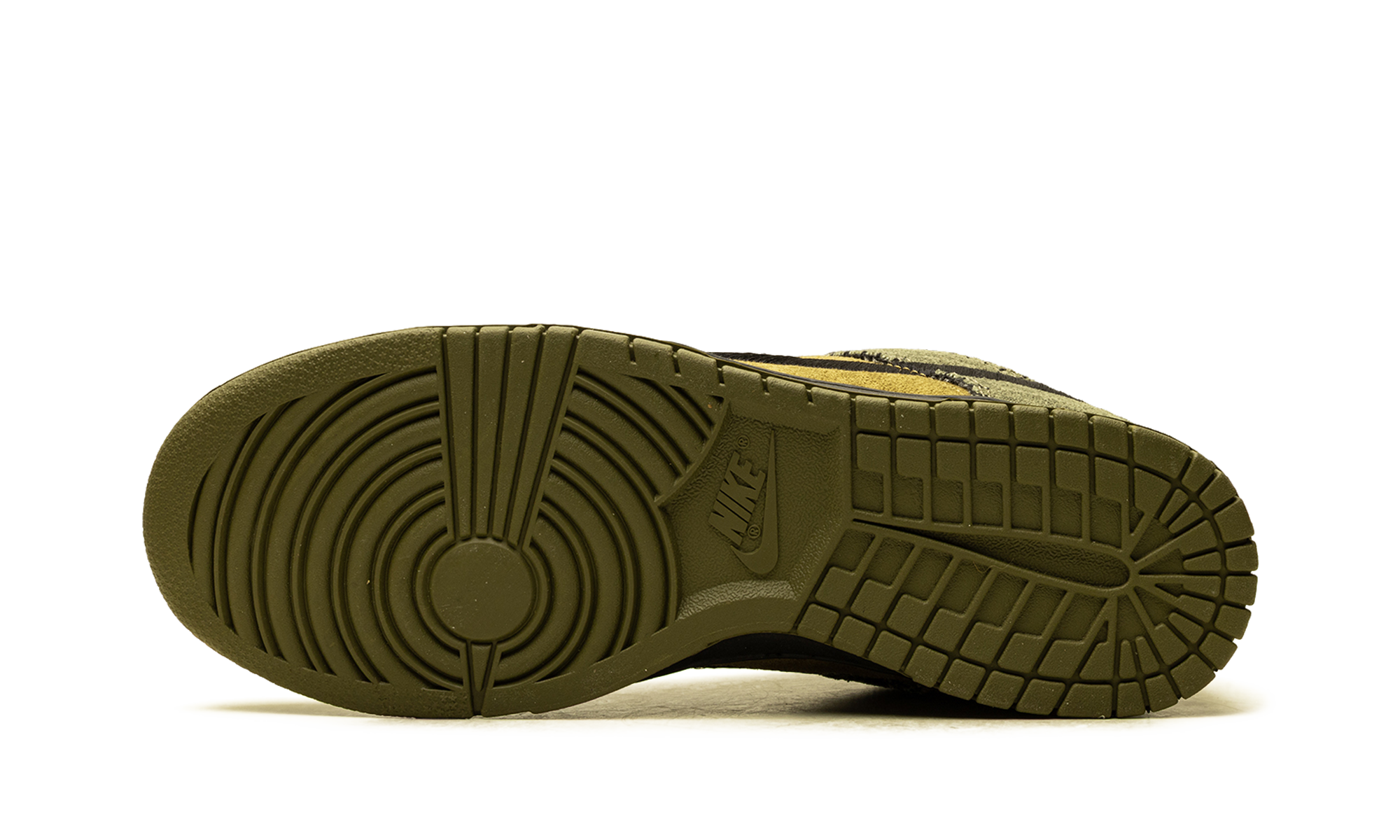 Nike Dunk Low Retro Camo Olive