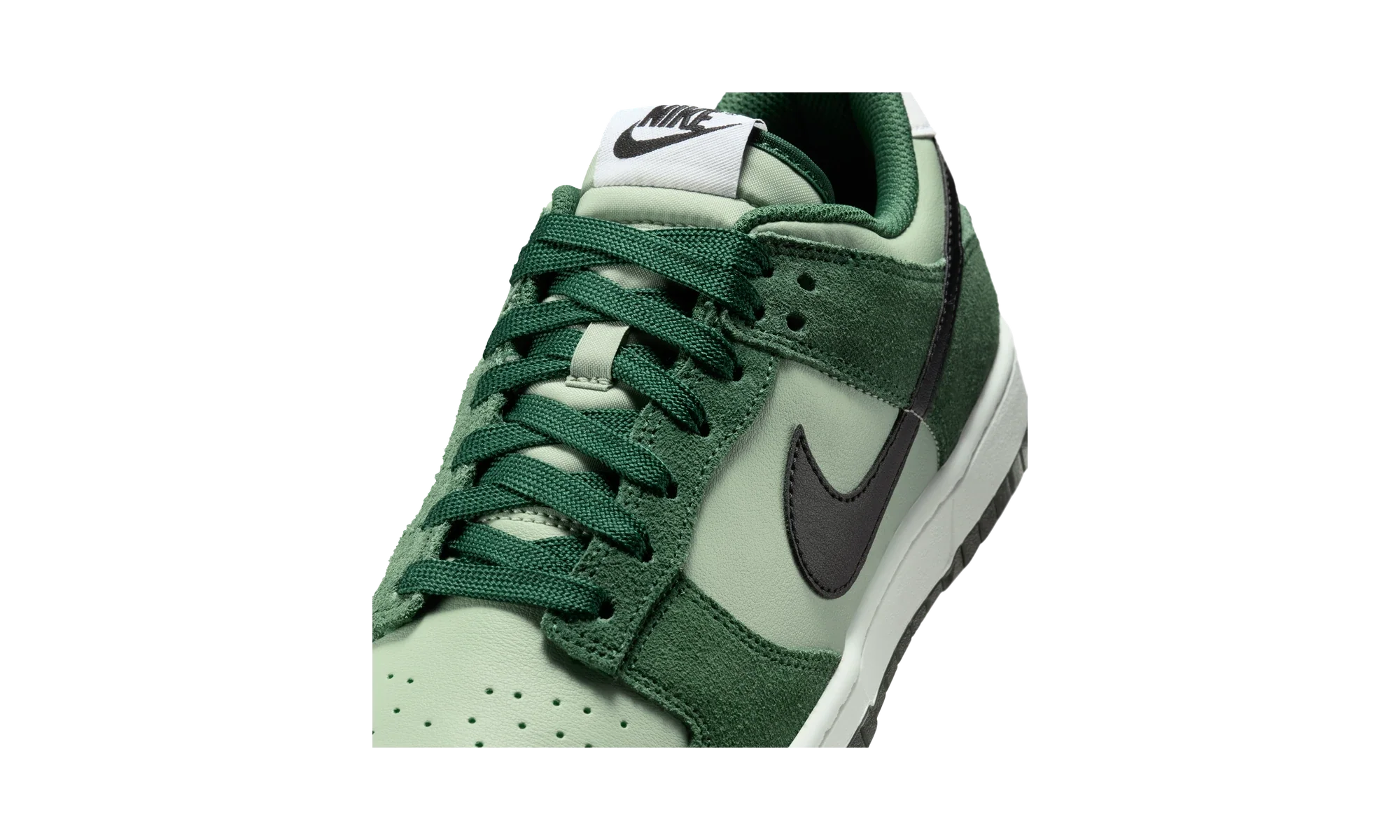 Nike Dunk Low Retro SE Jade Horizon Fir