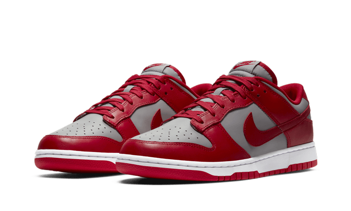 Nike Dunk Low Retro UNLV (2021), Medium Grey/White/Varsity Red (DD1391-002 / CW1590-002)