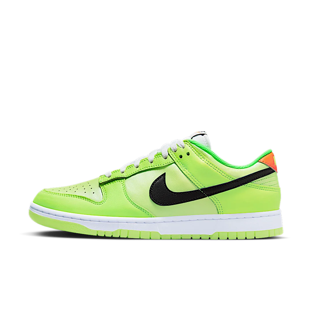 Nike Dunk Low SE Splash Volt, Volt/Black-Total Orange-Green Strike (FJ4610-702)