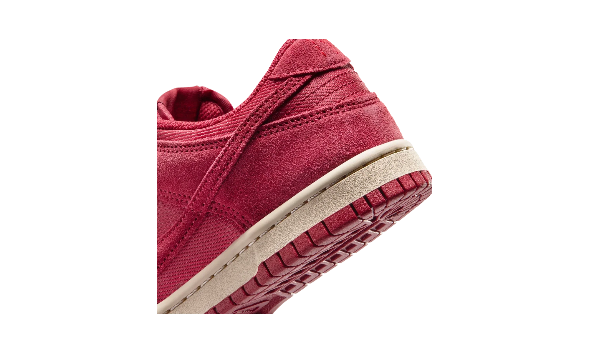 Nike Dunk Low SE Team Crimson