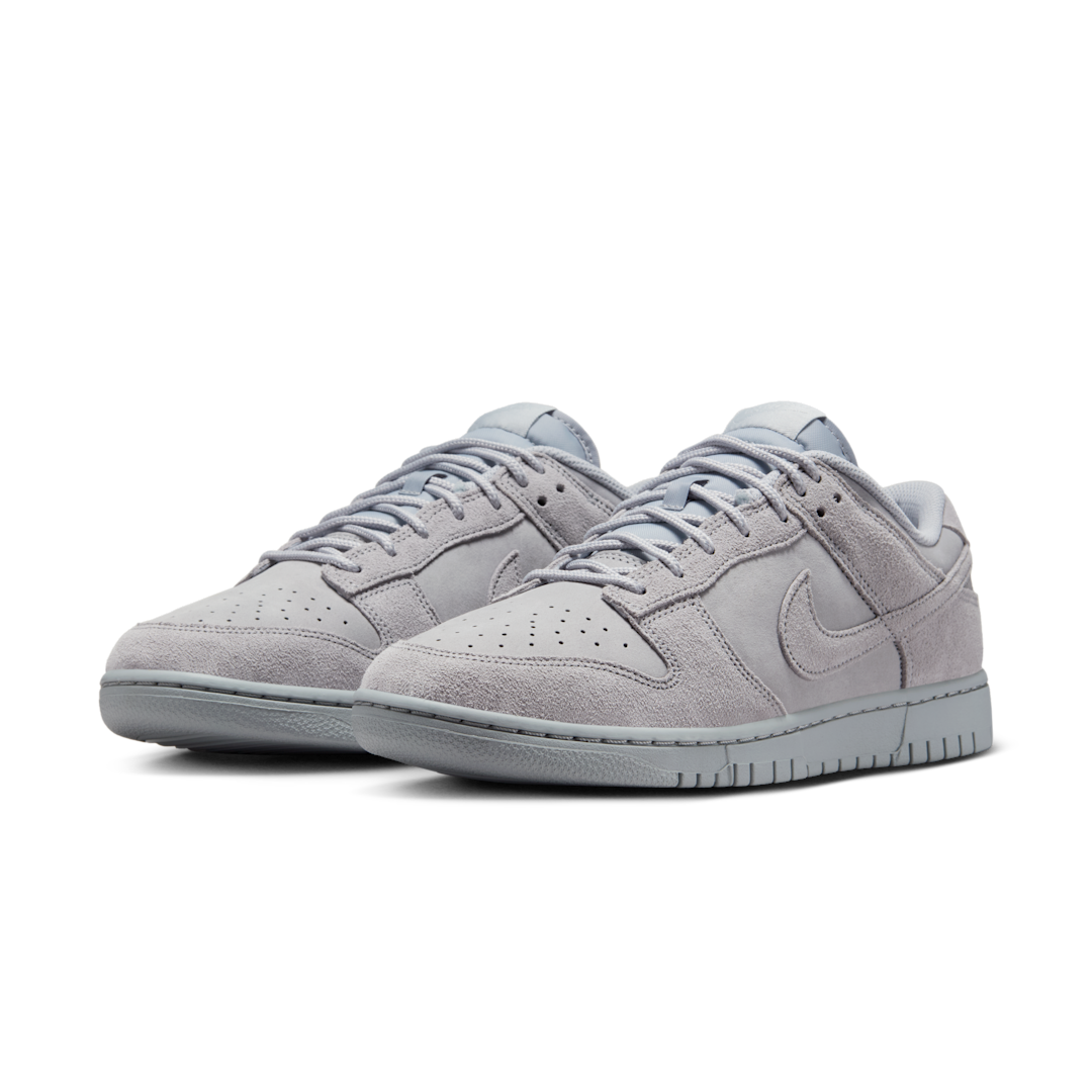 Nike Dunk Low SE Wolf Grey