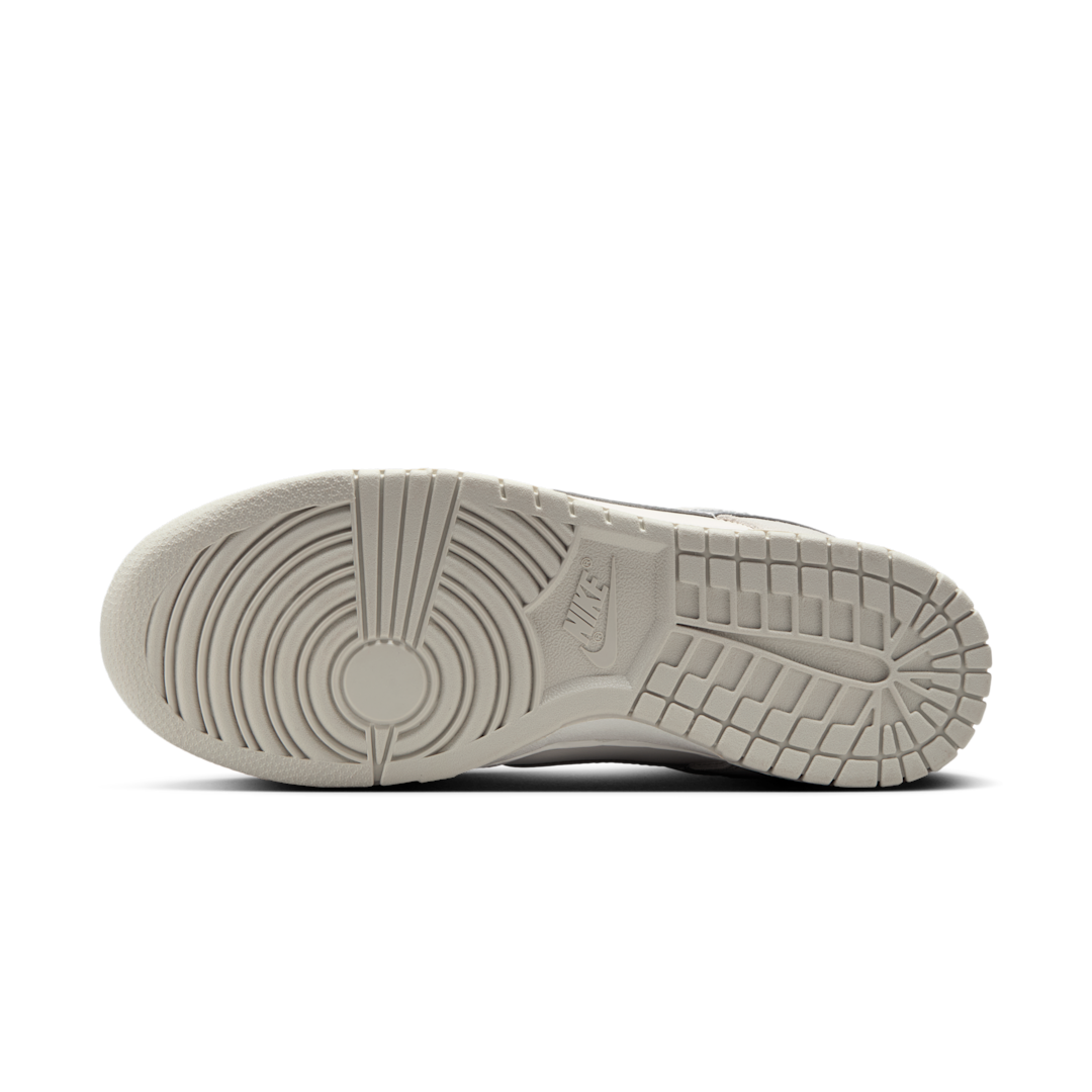 Nike Dunk Low Silver Swoosh, Sail/Light Bone/Metallic Silver (II7651-133)