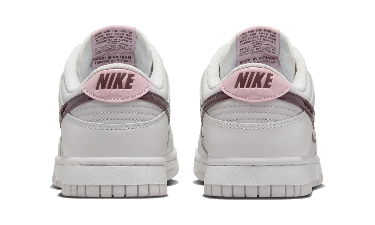 Nike Dunk Low White Plum Chalk