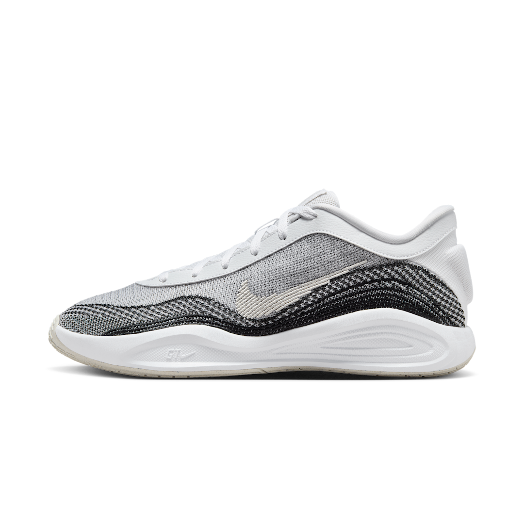 Nike GT Hustle Academy White Light Bone Black