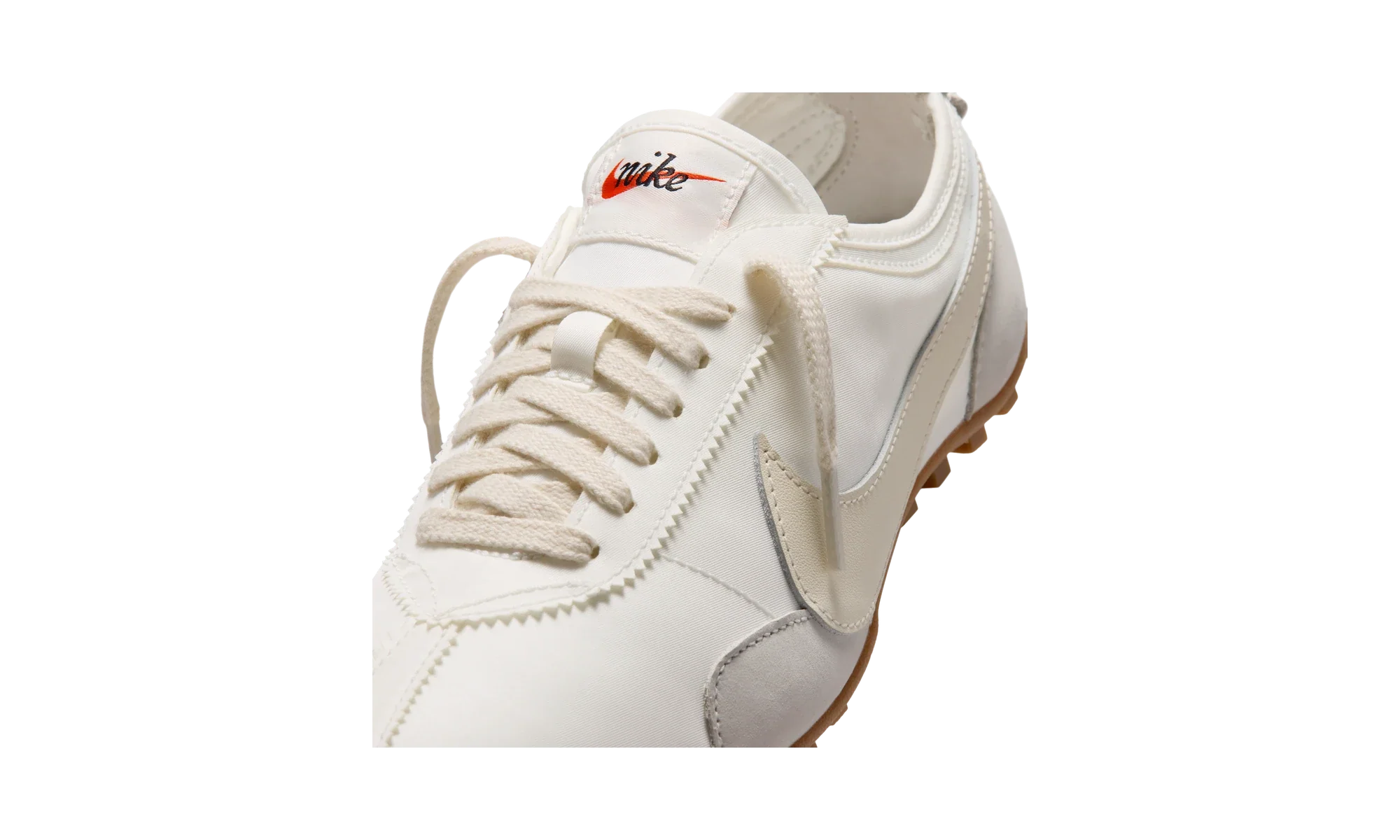 Nike Moon Shoe White Soft Pearl Gum
