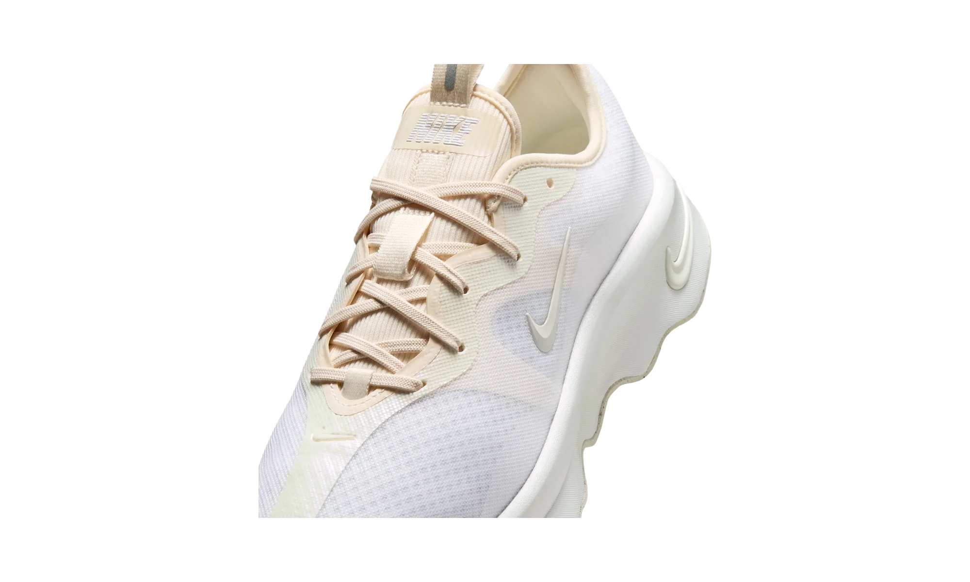 Nike Motiva 2 White Chalk Sail