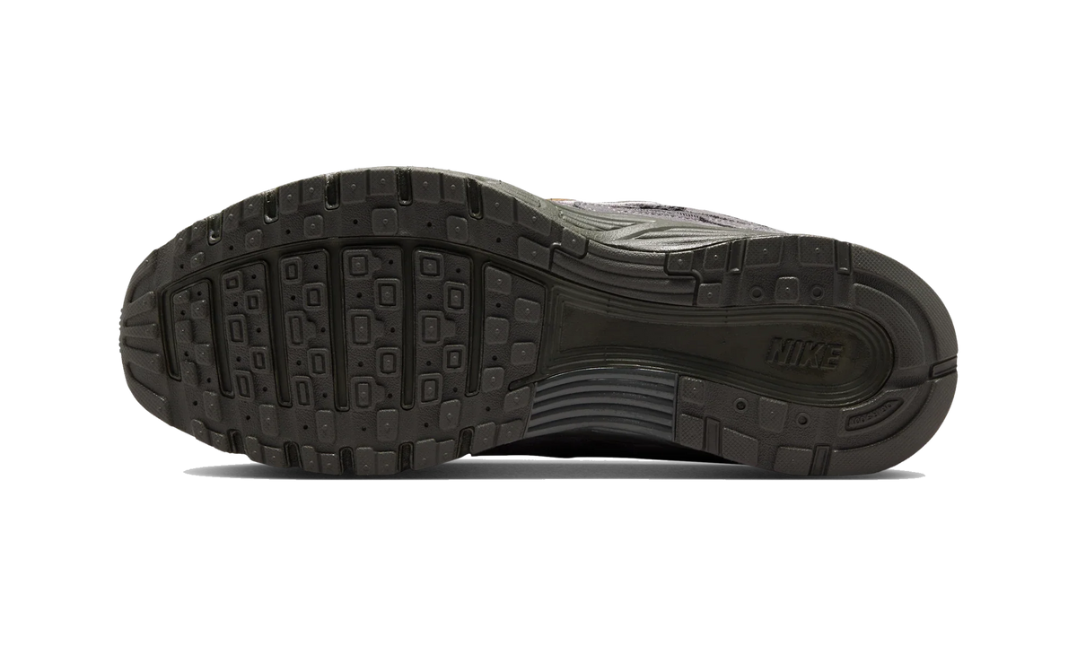 Nike P-6000 Premium Cordura Medium Ash Golden Hops