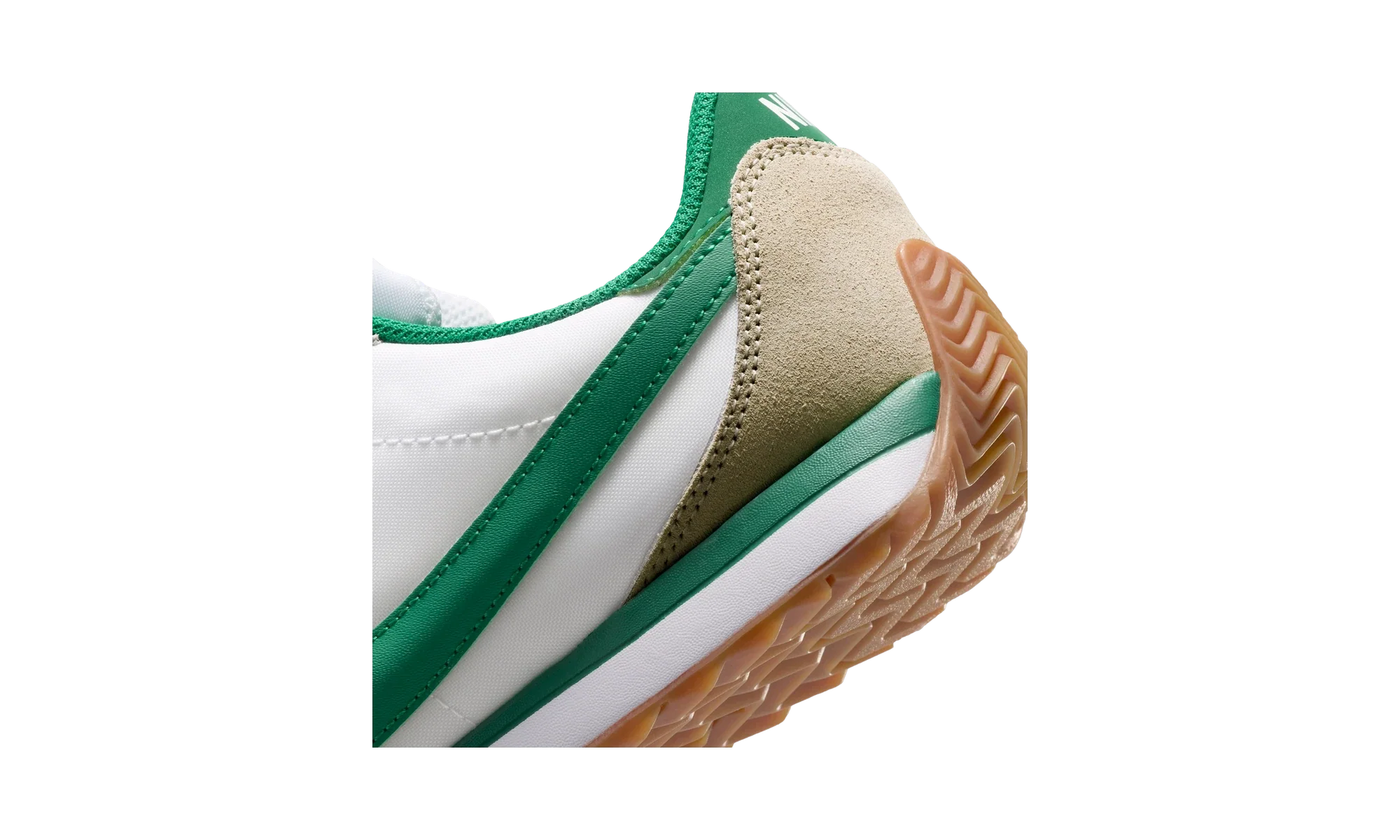 Nike Pacific White Malachite Gum