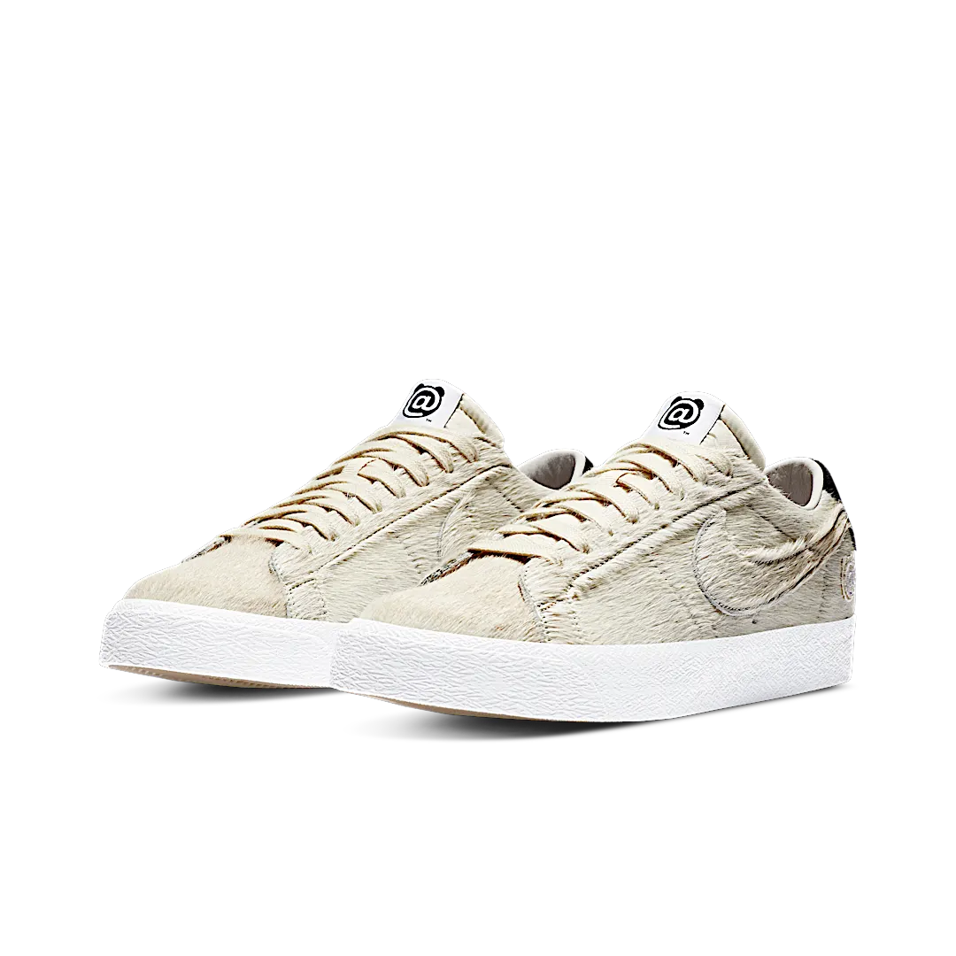 Nike SB Blazer Low Medicom Toy (2020), Light Cream/Black-Light Cream (CZ4620-200)