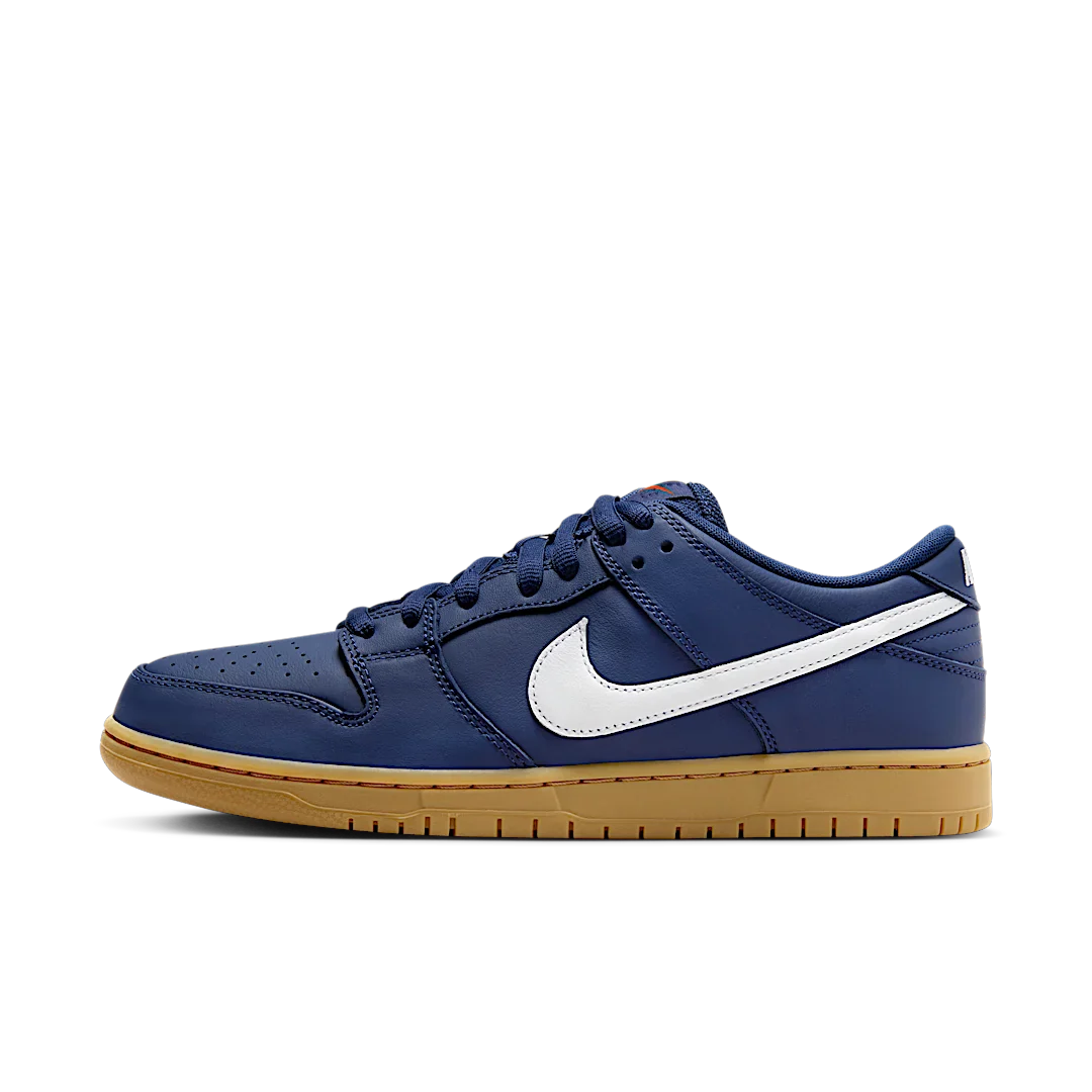 Nike SB Dunk Low Navy Gum, Navy/White-Gum Light Brown (FJ1674-400)