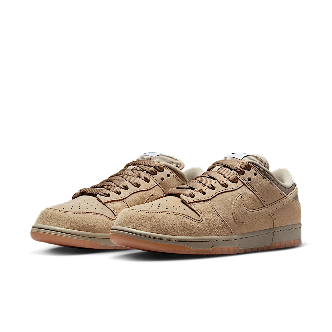 Nike SB Dunk Low Pro B Parachute Beige, Parachute Beige/Parachute Beige/Desert Khaki/White (HJ0367-200)