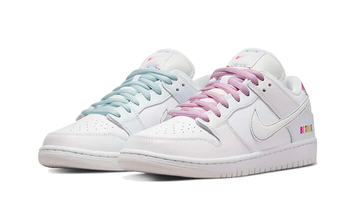 Nike SB Dunk Low Pro Be True, White/Summit White/Rainbow (DR4876-100)