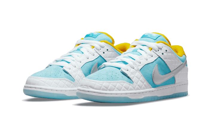 Nike SB Dunk Low FTC Lagoon Pulse