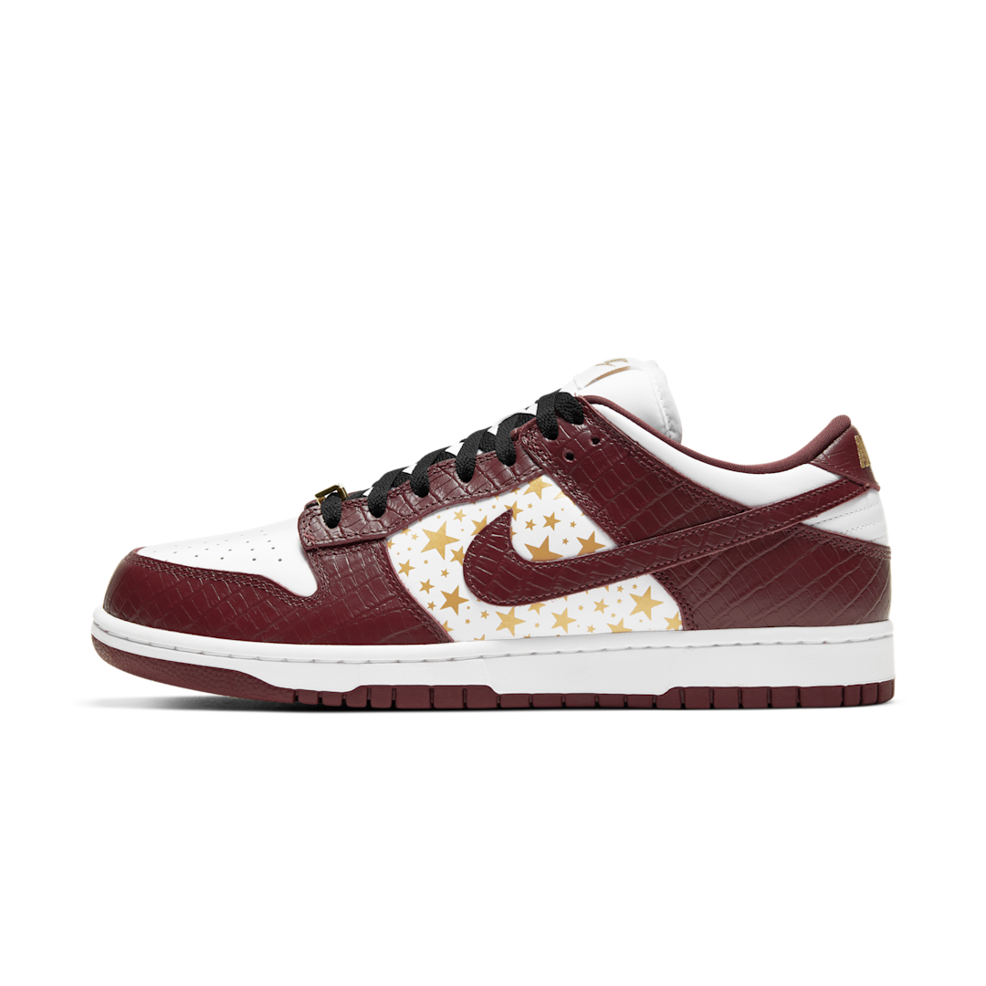 Nike SB Dunk Low Supreme Stars Barkroot Brown (2021), Barkroot Brown/Metallic Gold-White (DH3228-103)