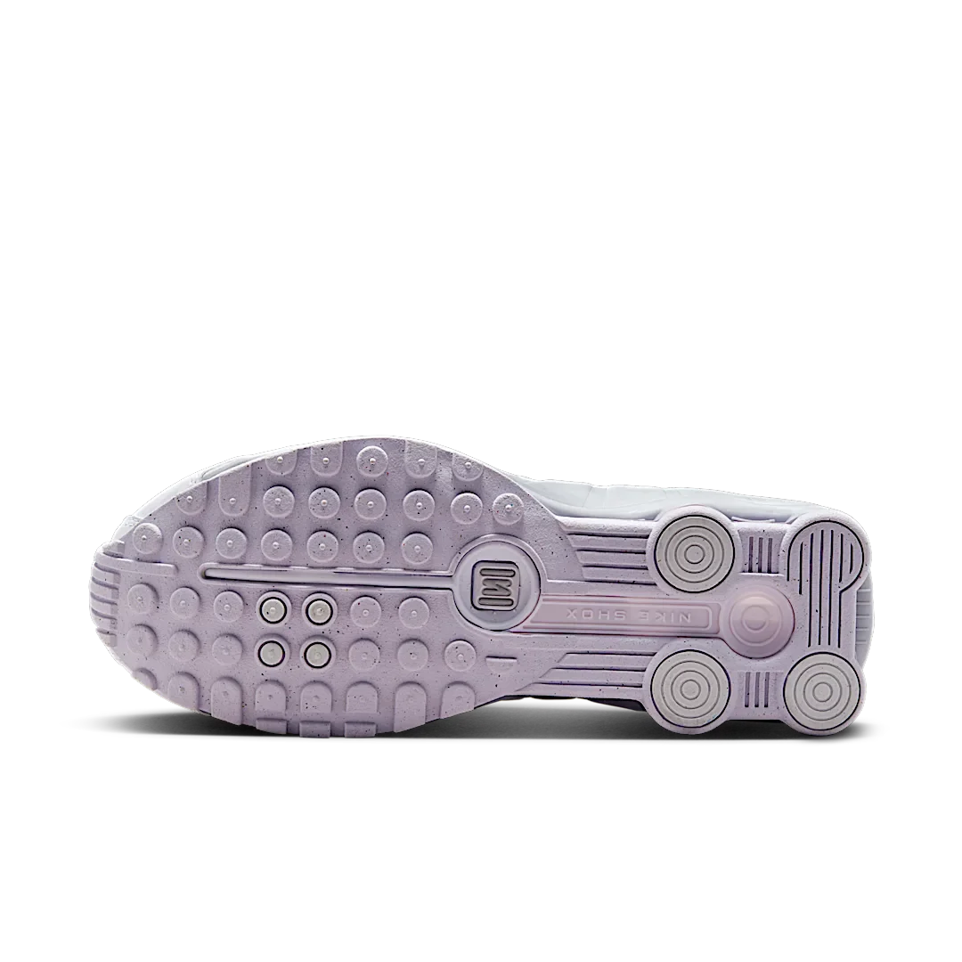 Nike Shox R4 White Metallic Platinum Barely Grape, White/Metallic Platinum/Platinum Tint/Barely Grape (HF5076-100)