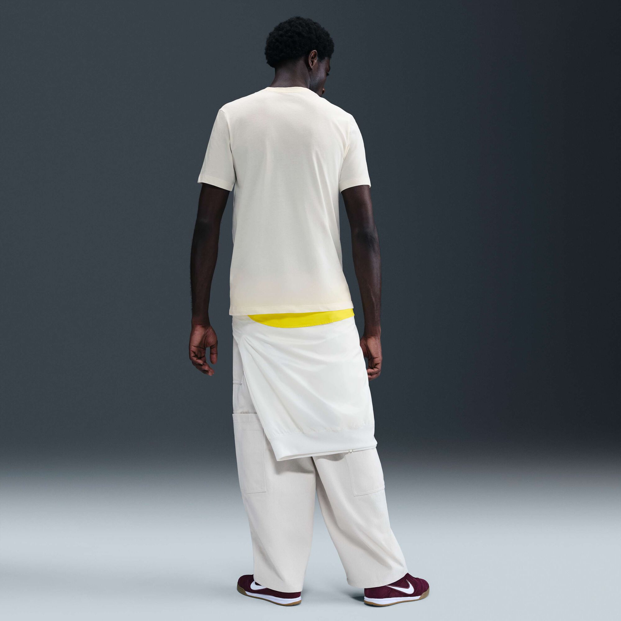 Nike Sportswear T-Shirt Pale Ivory